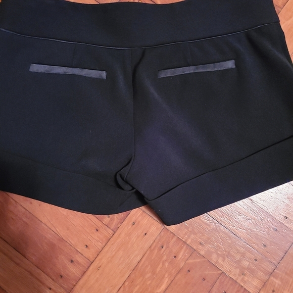 Vintage Arden B shorts (hot pants) - Picture 4 of 4